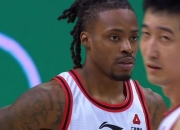 四川洪都主场逆转战胜对手，豪取三分的简单介绍