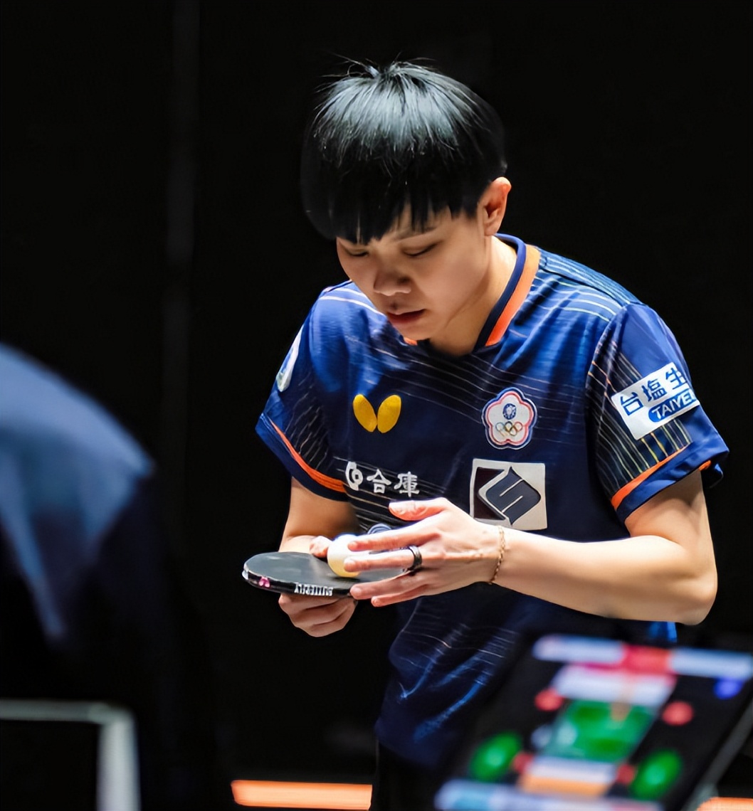 包含早田希娜赛点兑现，广厦男篮淘汰广州队晋级四强，主帅激动落泪的词条